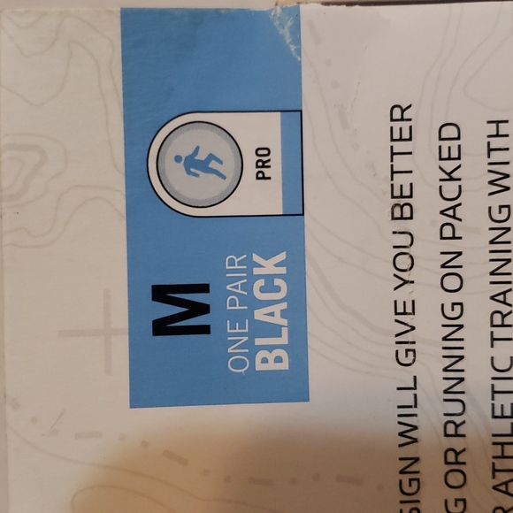 NWOT Yaktrax Pro - Picture 9 of 12